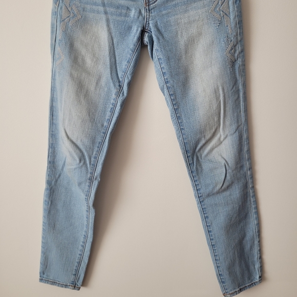 American Eagle Super Stretch Low Rise Jegging Size 4 - Picture 5 of 11